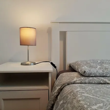 Проживание в семье City Alfama