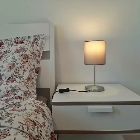 City Alfama Проживание в семье